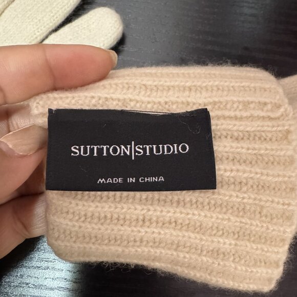 Sutton Studio 100% Cashmere Womens Ivory Knit Gloves Long Ribbed Cuff One Size - Picture 6 of 9